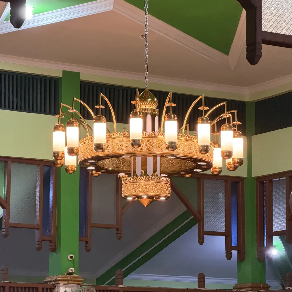 Foto Lampu Gantung Nabawi 2