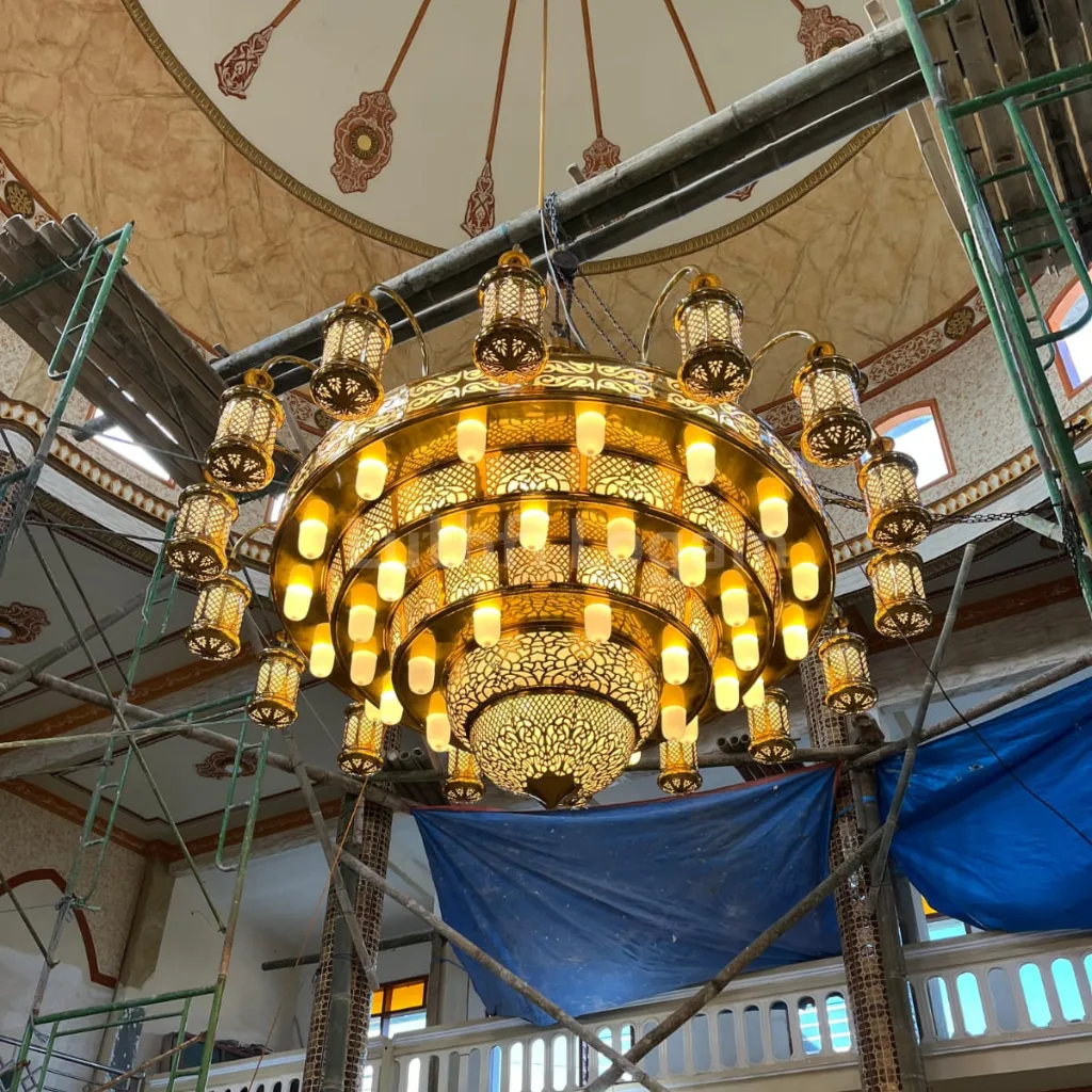 Foto Lampu Gantung Nabawi 4