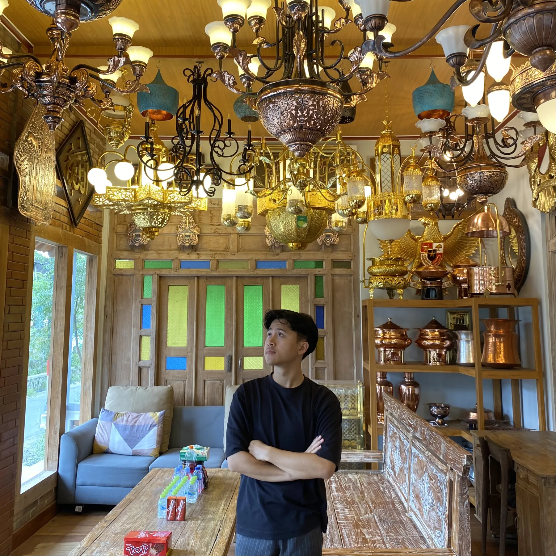 Kerajinan & kuningan Luthfi Logam